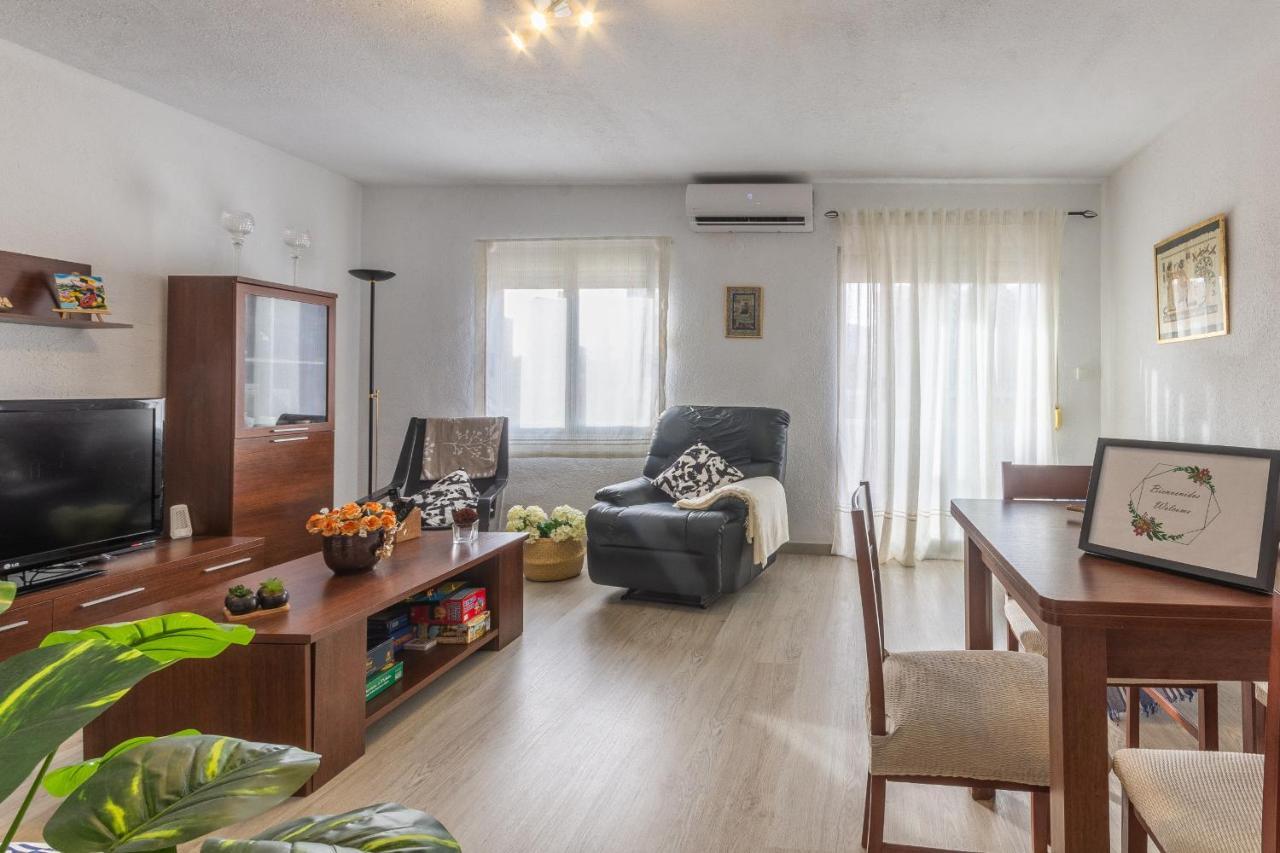 2Br Flat - Aircon - 5 Min Walk To Benidorm Beach Διαμέρισμα Εξωτερικό φωτογραφία