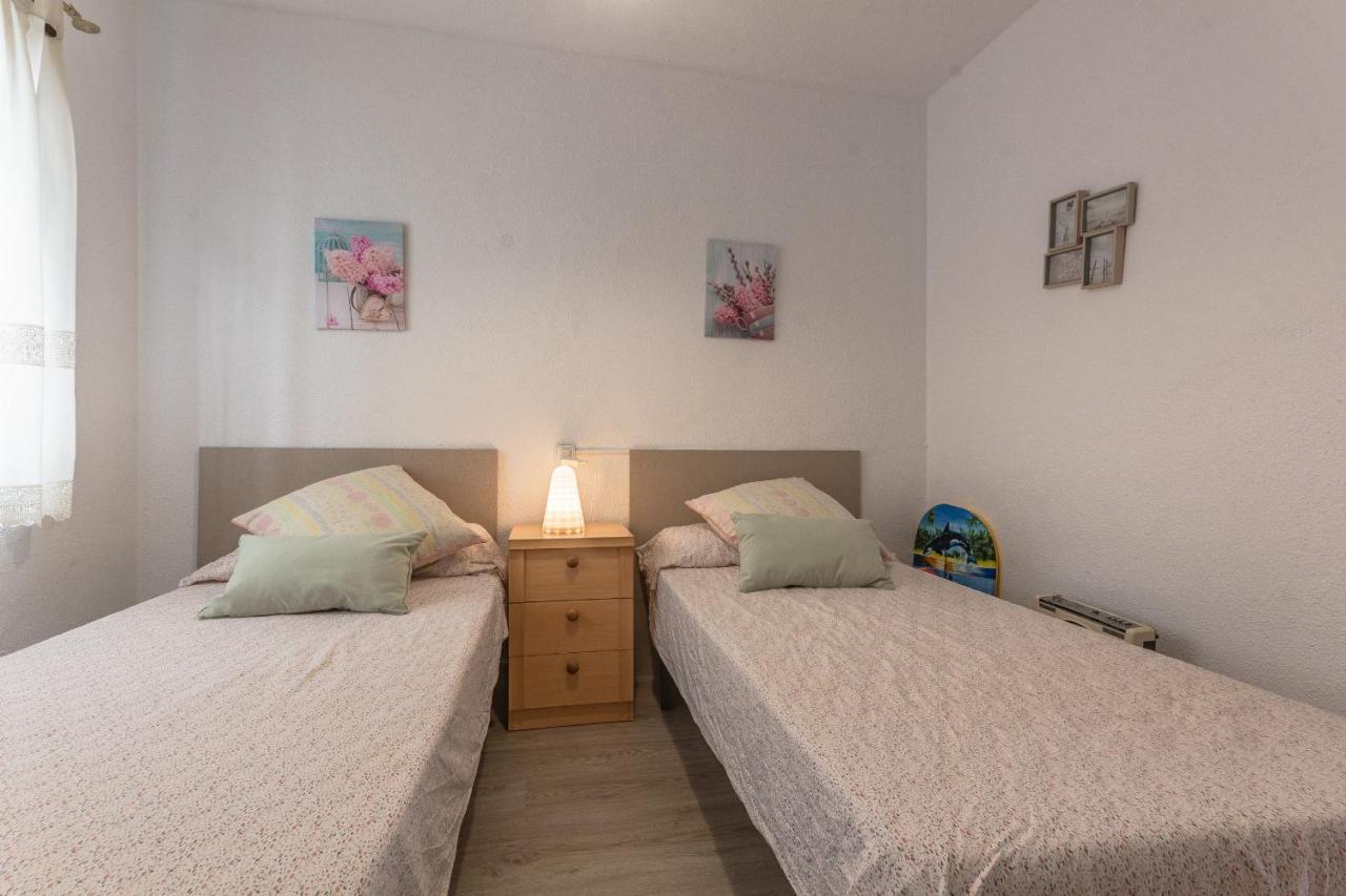2Br Flat - Aircon - 5 Min Walk To Benidorm Beach Διαμέρισμα Εξωτερικό φωτογραφία